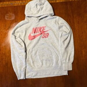Nike SB Gray Pullover Hoodie Pink Logo Skate Sweatshirt Youth